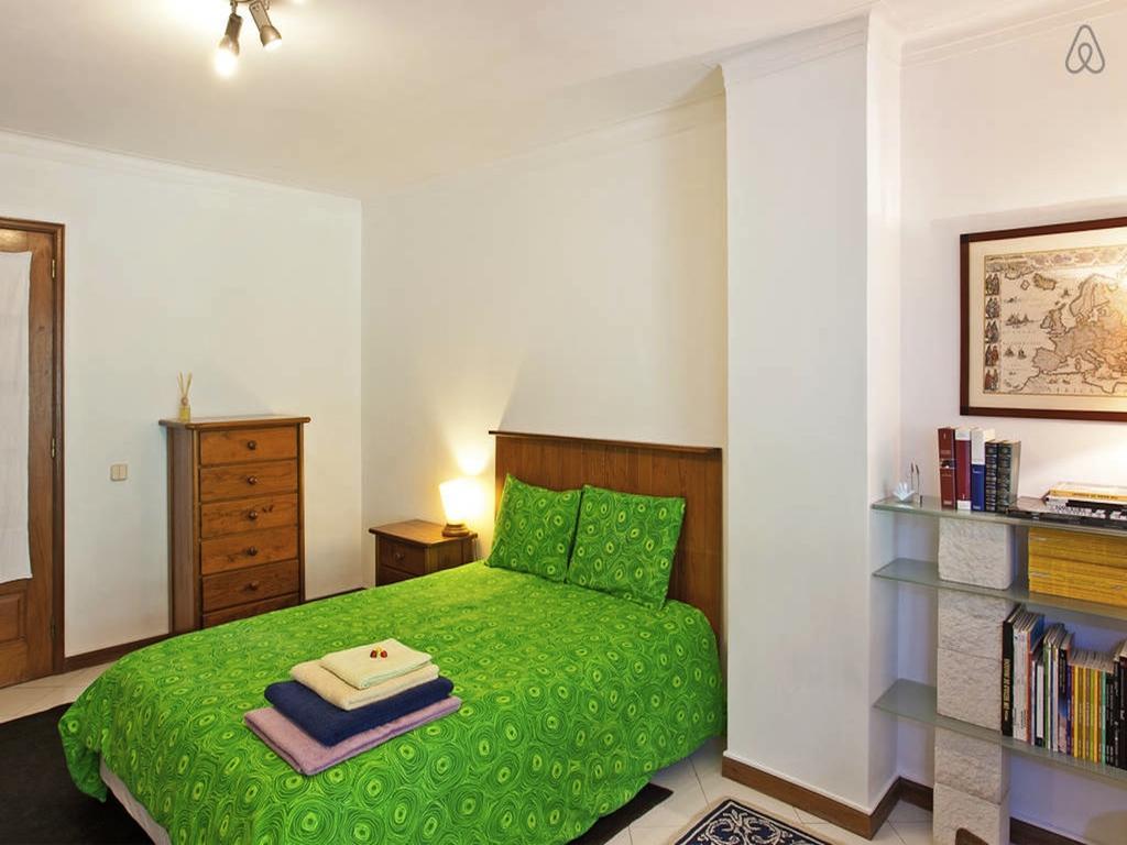 Apartment With Private Garden Porto Dış mekan fotoğraf
