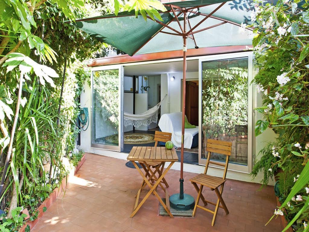 Apartment With Private Garden Porto Dış mekan fotoğraf