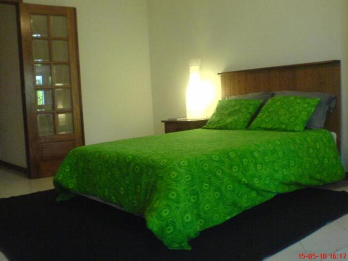 Apartment With Private Garden Porto Oda fotoğraf